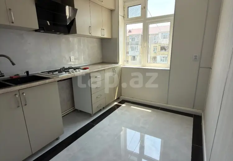 3 otaqlı mənzil , Sumqayıt
