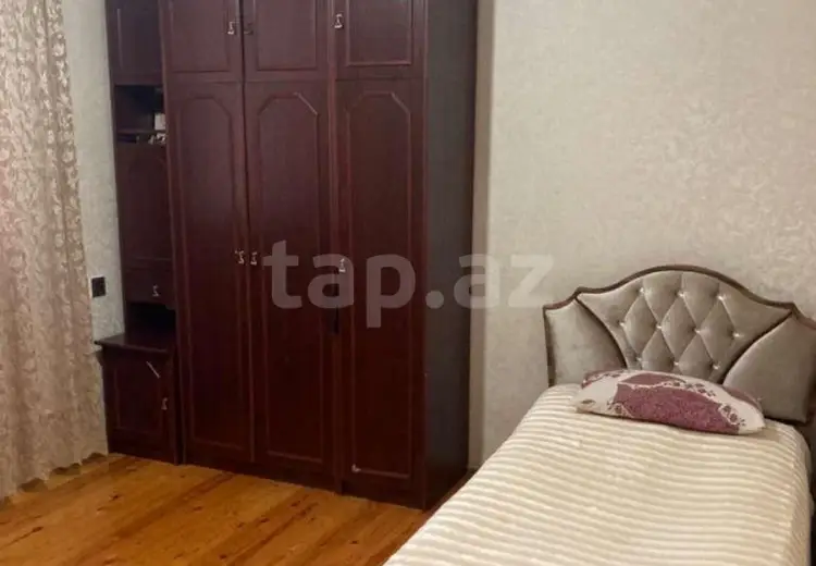 4 otaqlı mənzil , Bakı
