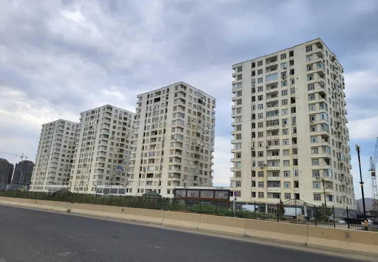60 m² Obyekt / Ofis Satılır, Qaradağ, Bakı