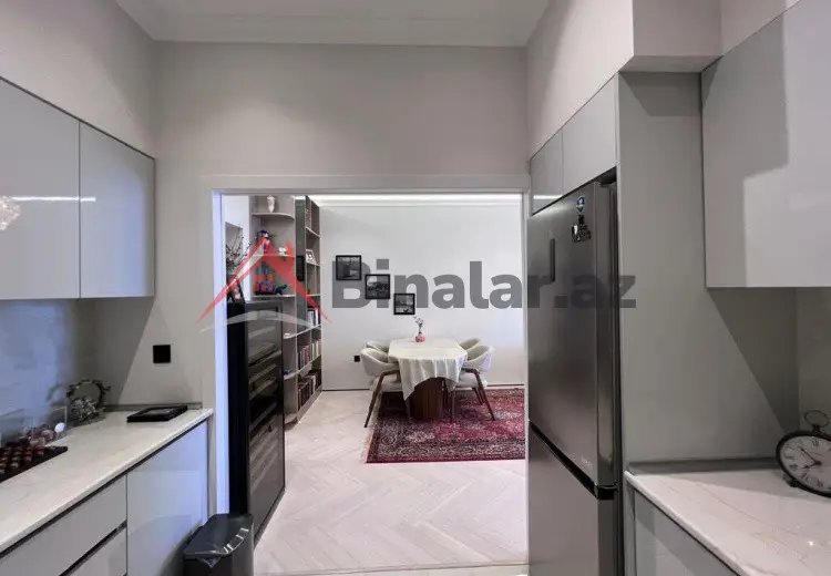 2 otaqlı mənzil Satılır, Bakı