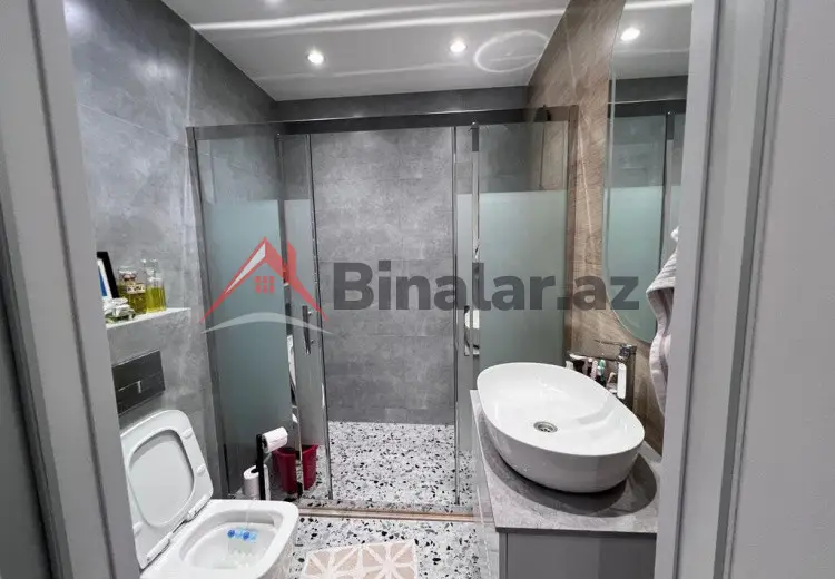 2 otaqlı mənzil Satılır, Bakı