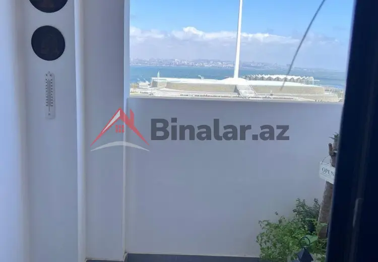 2 otaqlı mənzil Satılır, Bakı