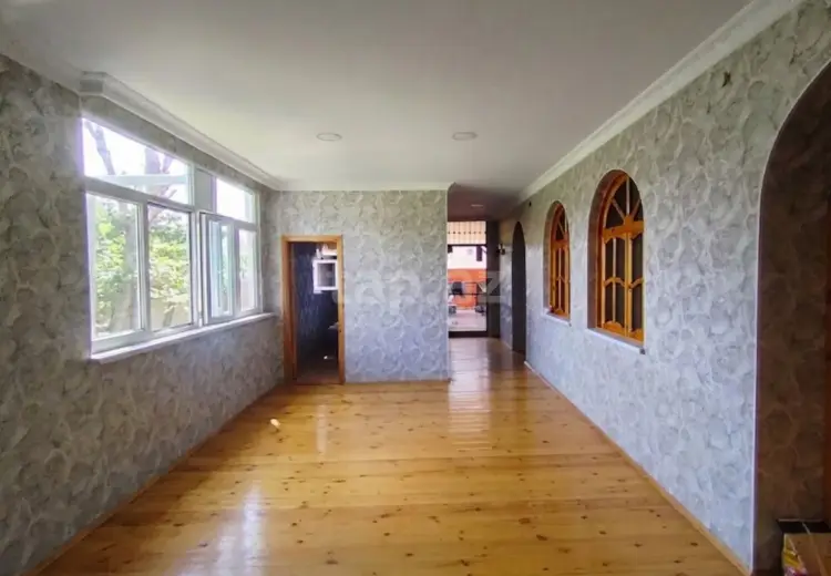 6 otaqlı mənzil , Mingəçevir