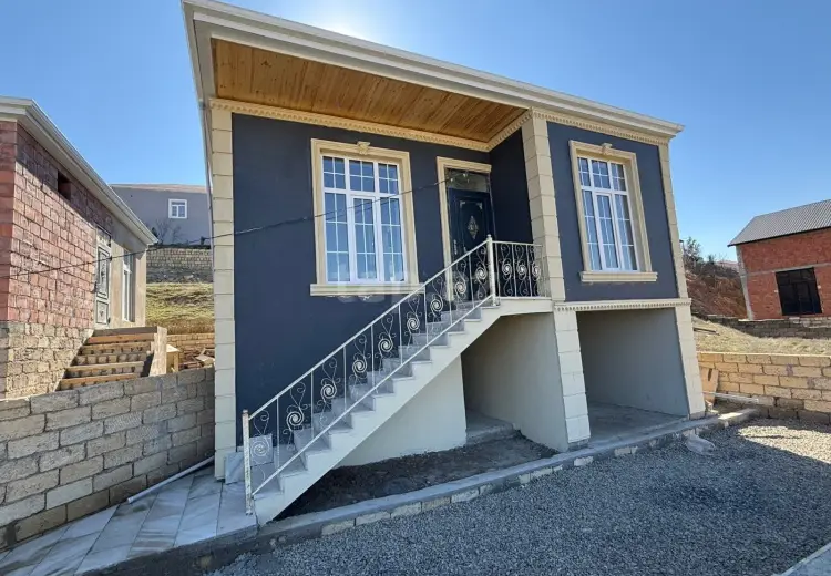 3 otaqlı mənzil , Bakı