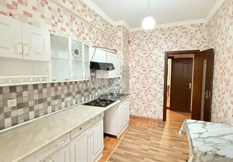 3 otaqlı mənzil , Xırdalan
