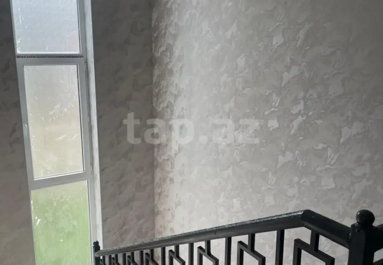 6 otaqlı mənzil , Şəki