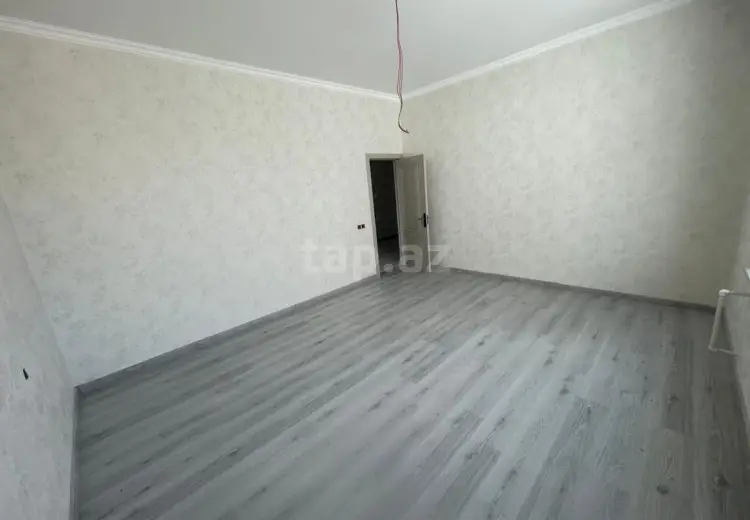 6 otaqlı mənzil , Şəki