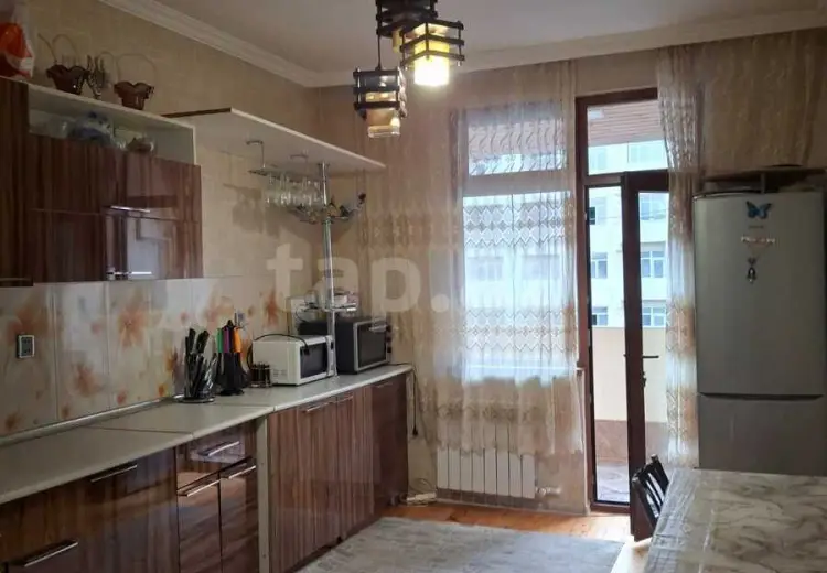 3 otaqlı mənzil ,