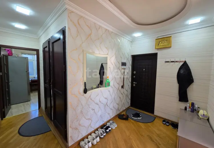 3 otaqlı mənzil , Bakı