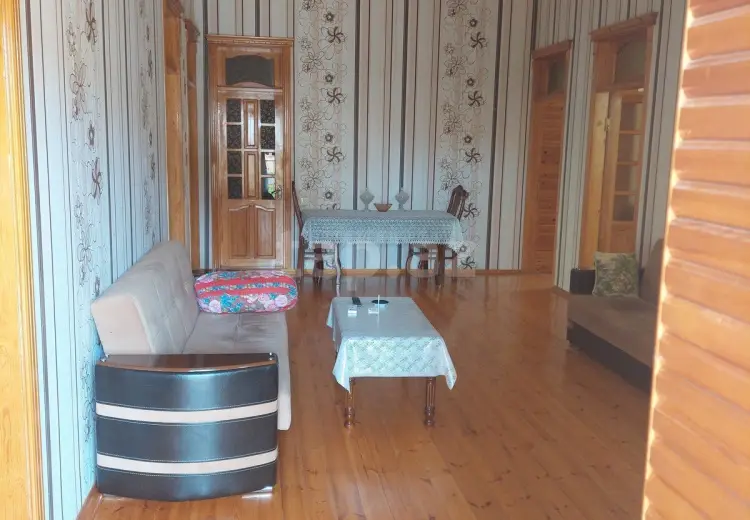 5 otaqlı mənzil , Sumqayıt