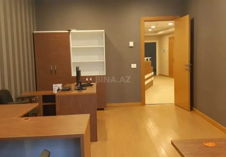 850 m² Obyekt / Ofis Satılır, Bayıl qəs., Səbail, Bakı