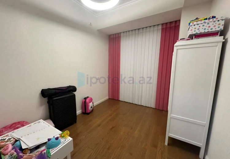 3 otaqlı mənzil Satılır, Yeni Yasamal qəs., Yasamal, Bakı