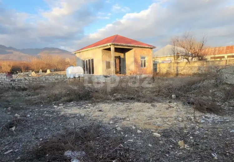 3 otaqlı mənzil , Qəbələ