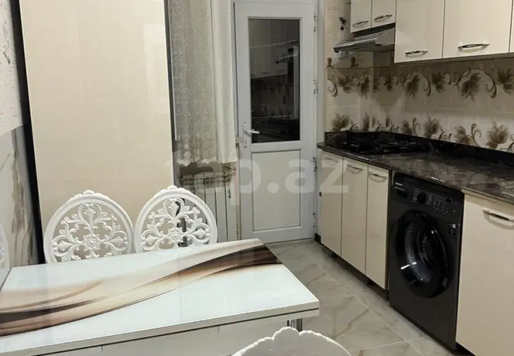 600 AZN - 4 otaqlı mənzil Kirayə (aylıq), Xırdalan