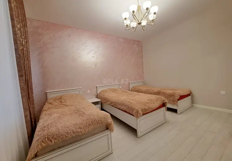 5 otaqlı mənzil Satılır, Qəbələ