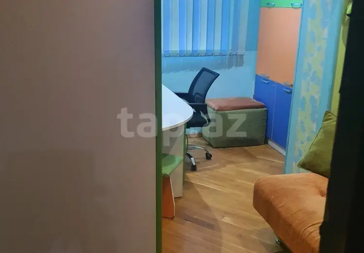 3 otaqlı mənzil , Bakı