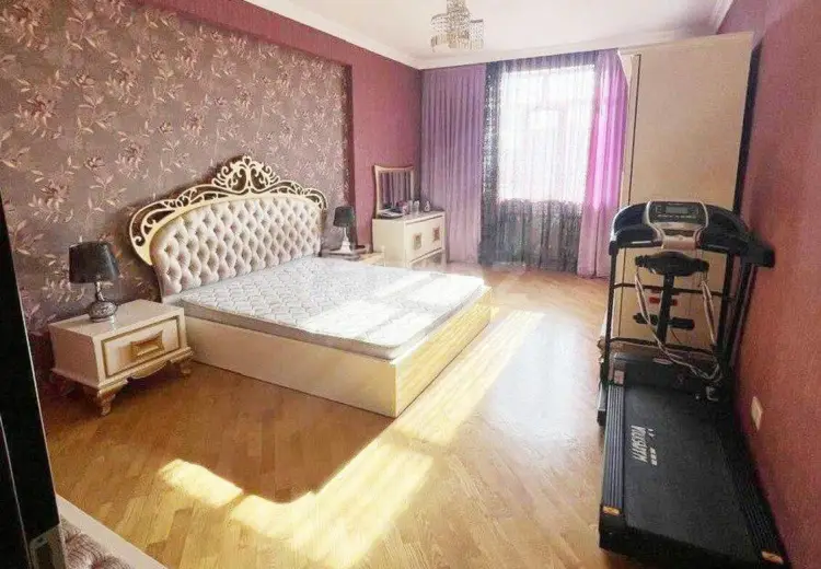 3 otaqlı mənzil , Bakı