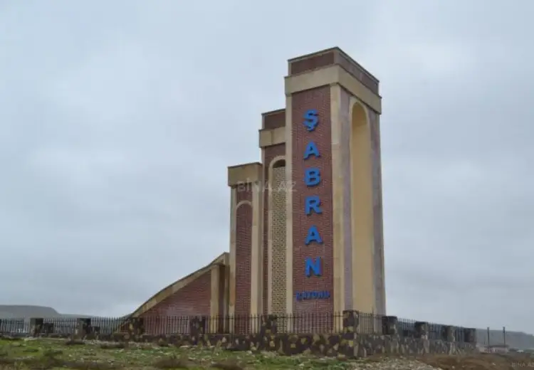 2550 m² Obyekt / Ofis Satılır, Şabran