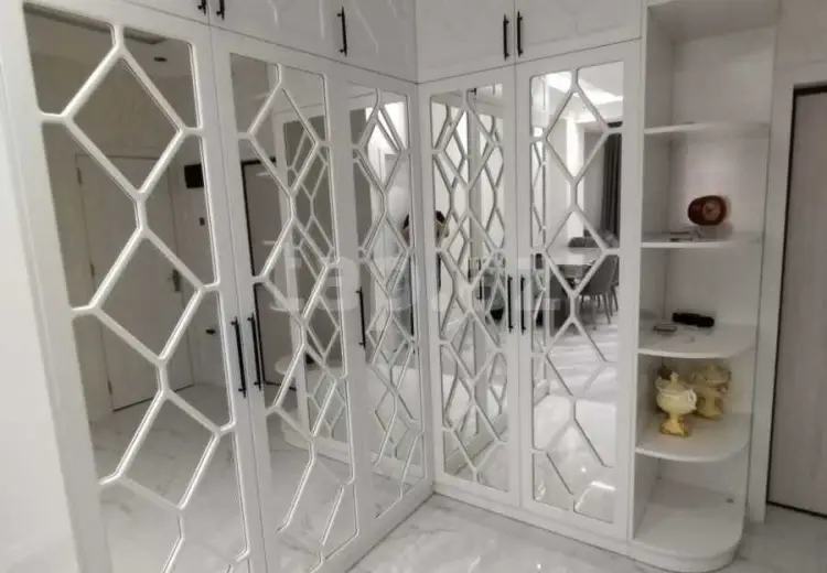 1 000 AZN - 3 otaqlı mənzil Kirayə (aylıq), Bakı