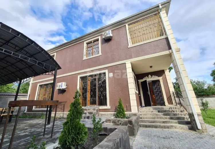 6 otaqlı mənzil , Qəbələ