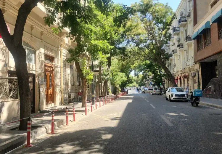 92 m² Obyekt / Ofis Kirayə (aylıq), Sahil qəs., Səbail, Bakı