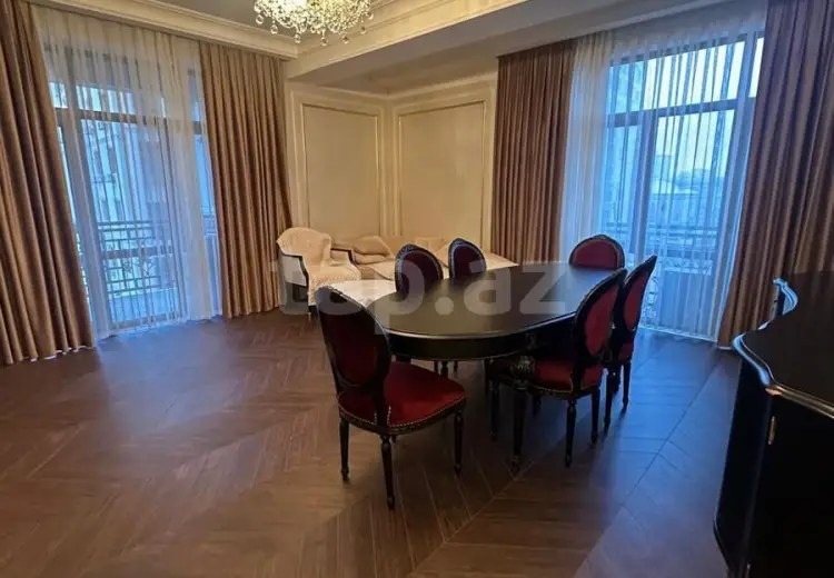 3 otaqlı mənzil , Bakı
