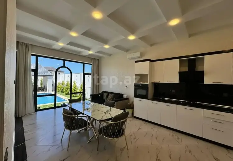100 AZN - 4 otaqlı mənzil Kirayə (günlük), Şüvəlan, Xəzər, Bakı