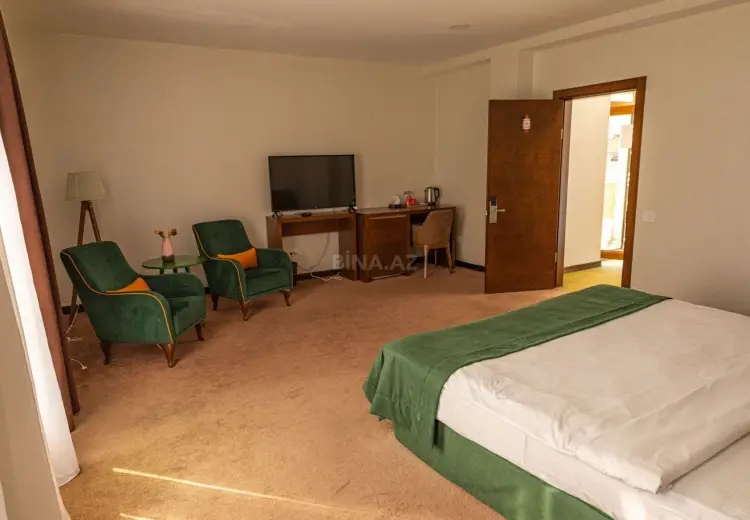 2000 m² Obyekt / Ofis Kirayə (aylıq), Səbail, Bakı