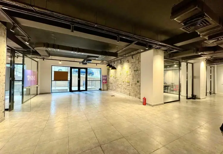 412 m² Obyekt / Ofis Satılır, Səbail, Bakı