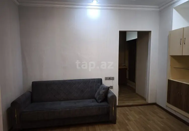 4 otaqlı mənzil , Bakı