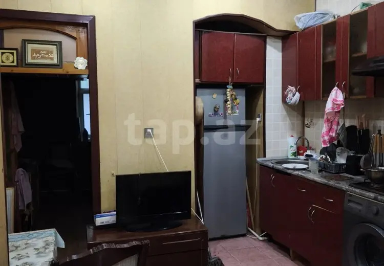 4 otaqlı mənzil , Bakı