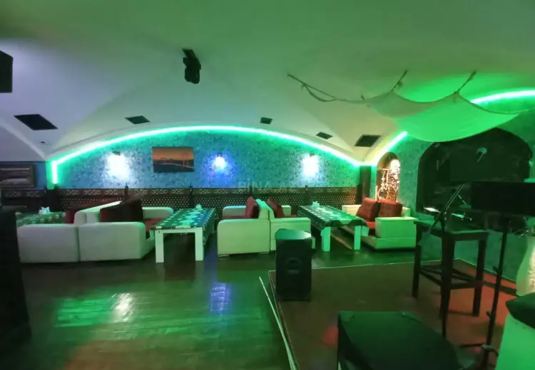 215 m² Obyekt / Ofis Kirayə (aylıq), Nəsimi, Bakı