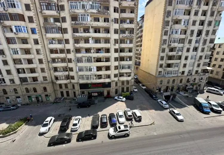 3 otaqlı mənzil , Xırdalan