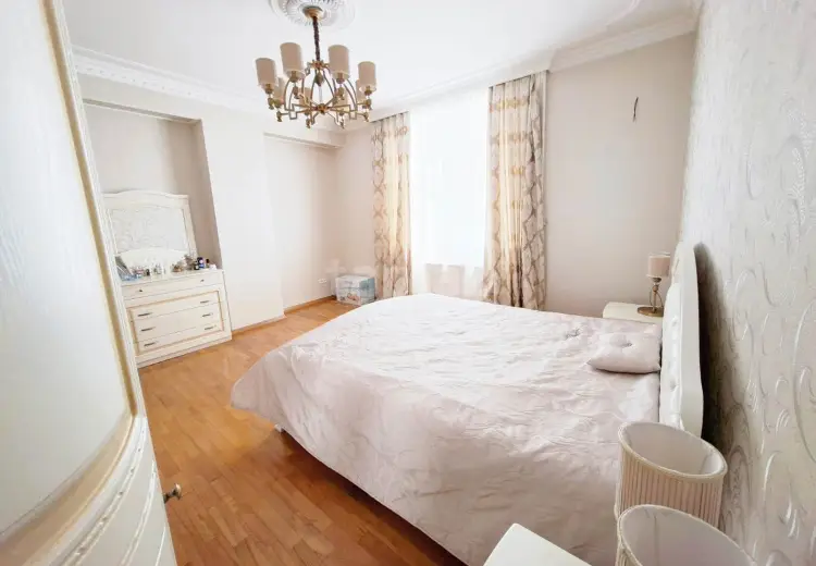2 otaqlı mənzil , Bakı