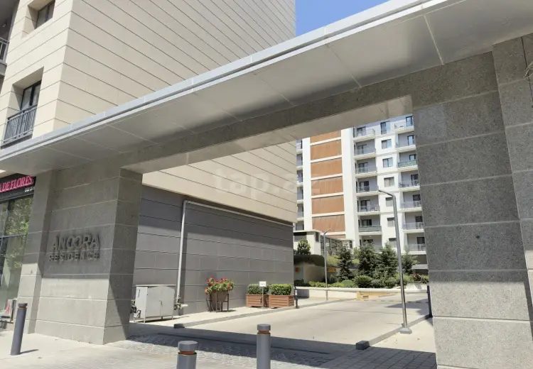 5 otaqlı mənzil , Bakı