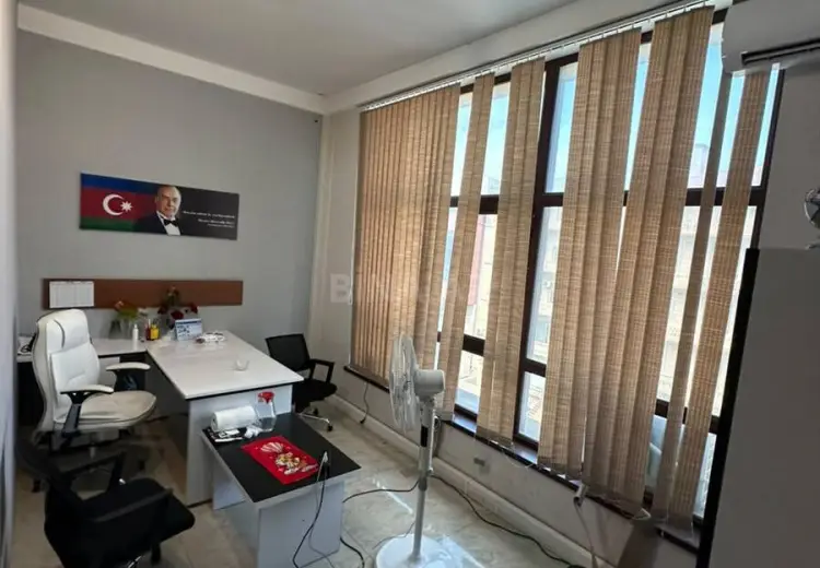 30 m² Obyekt / Ofis Kirayə (aylıq), Nərimanov, Bakı