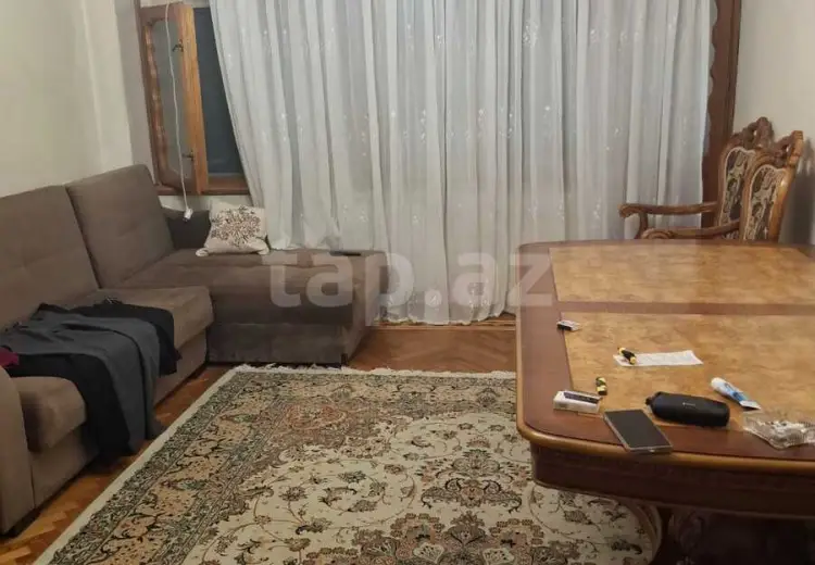 3 otaqlı mənzil , Bakı