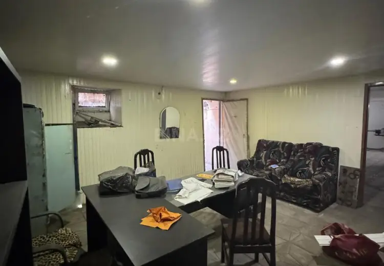 176 m² Obyekt / Ofis Satılır, Yasamal, Bakı