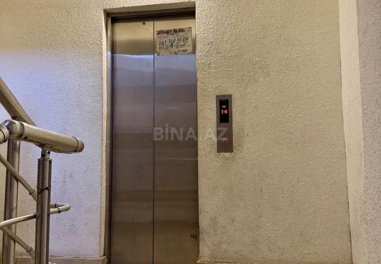 2 otaqlı mənzil Satılır, 8-ci mikrorayon, Binəqədi, Bakı