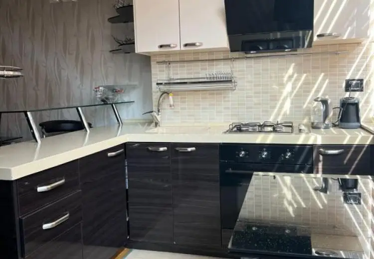 3 otaqlı mənzil Satılır, Yeni Yasamal qəs., Yasamal, Bakı