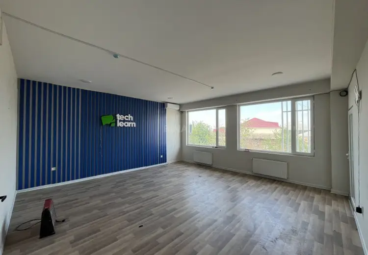 385 m² Obyekt / Ofis Kirayə (aylıq), Gəncə
