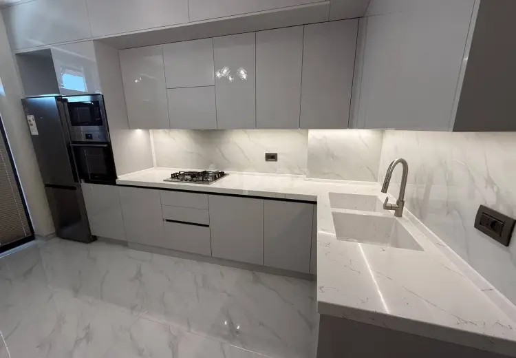 2 otaqlı mənzil , Bakı