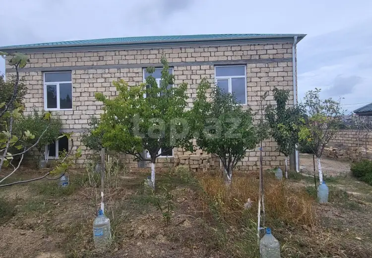 8 otaqlı mənzil , Bakı