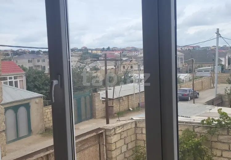 8 otaqlı mənzil , Bakı