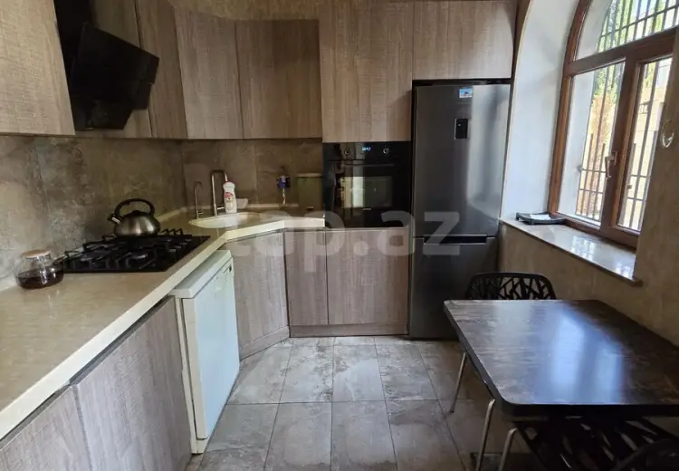 5 otaqlı mənzil , Xırdalan