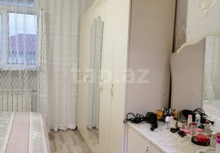 3 otaqlı mənzil , Şəki