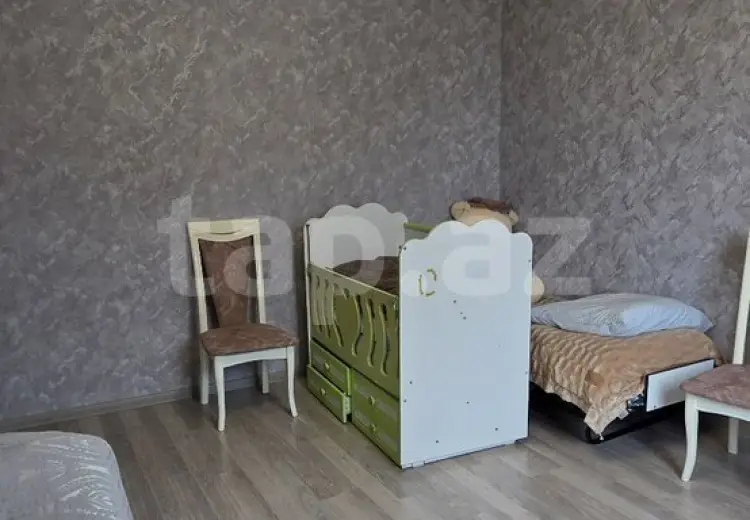 5 otaqlı mənzil , Qusar