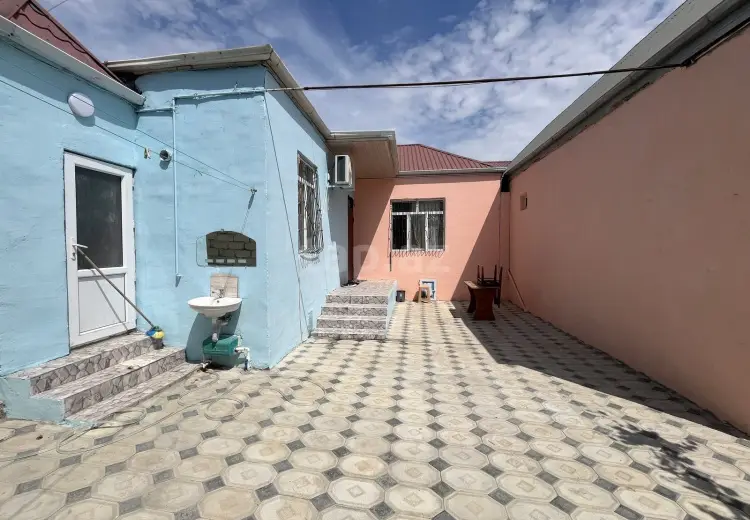 3 otaqlı mənzil , Bakı