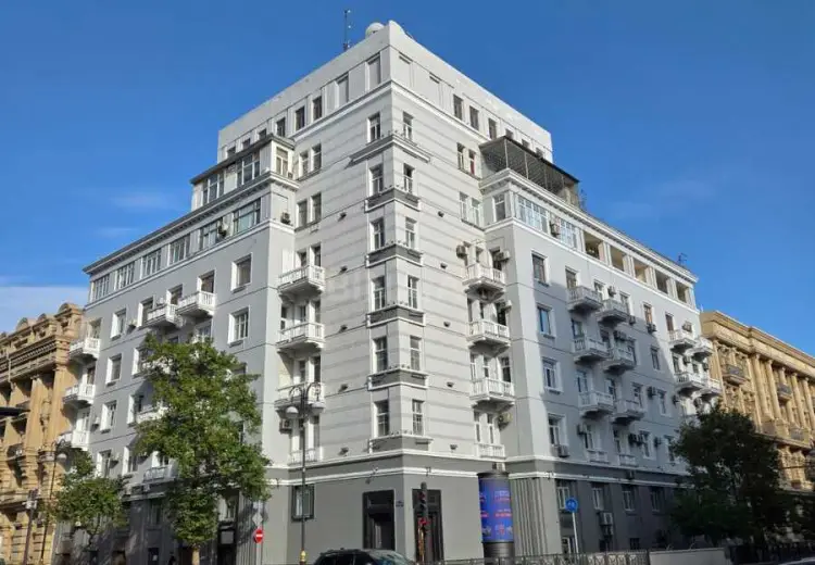 4 otaqlı mənzil Satılır, Sahil qəs., Səbail, Bakı