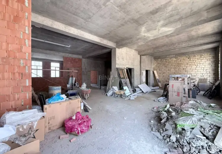 300 m² Obyekt / Ofis Satılır, Sumqayıt
